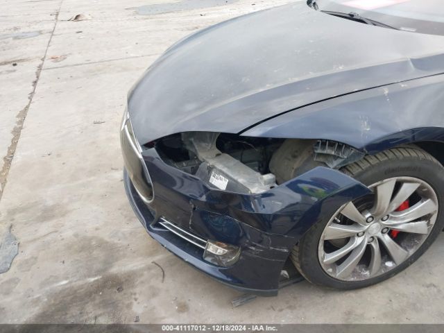 5YJSA1H15EFP52102 Tesla Model S P85