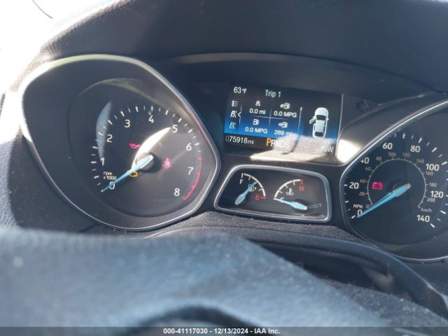 1FADP3FE7JL313120 Ford FOCUS SE