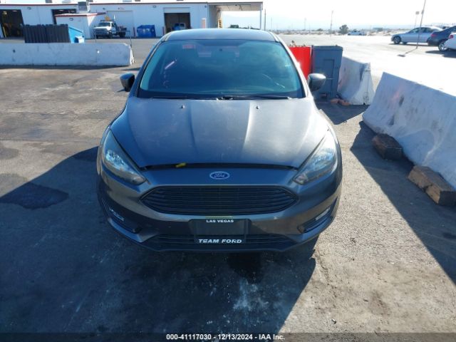 1FADP3FE7JL313120 Ford FOCUS SE