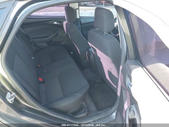 1FADP3FE7JL313120 Ford FOCUS SE