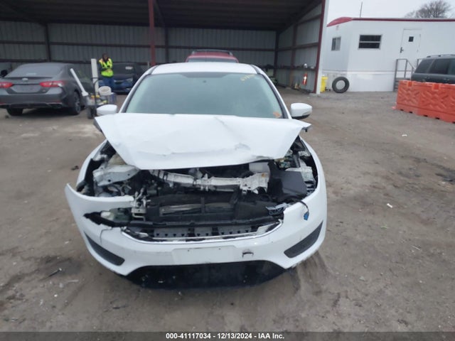 Ford FOCUS SE 2017 1FADP3K25HL337437 Image 12