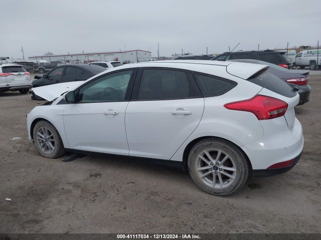 Ford FOCUS SE 2017 1FADP3K25HL337437 Image 14