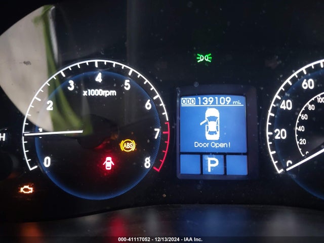 Продаж на аукціоні авто 2011 Hyundai Genesis 4.6, vin: KMHGC4DF0BU127138, номер лоту: 41117052