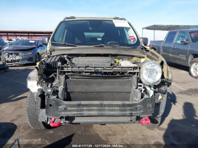 ZACCJBCT0FPB76299 Jeep Renegade Trailhawk