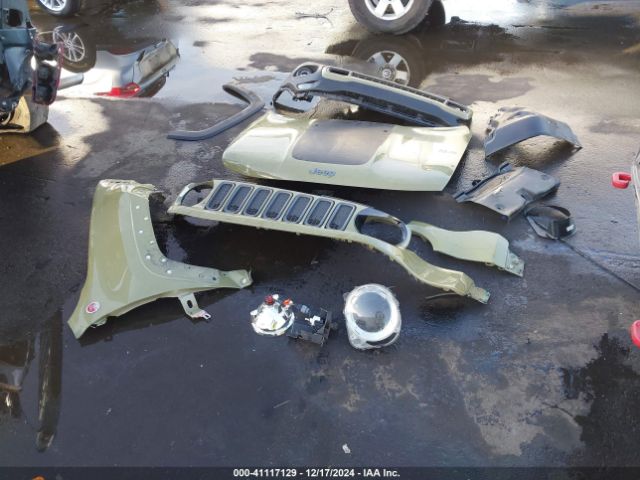 ZACCJBCT0FPB76299 Jeep Renegade Trailhawk