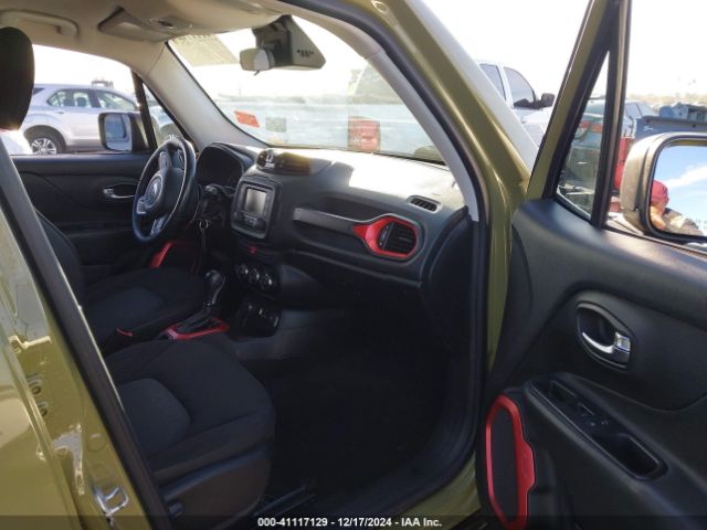 ZACCJBCT0FPB76299 Jeep Renegade Trailhawk