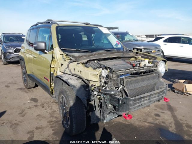 ZACCJBCT0FPB76299 Jeep Renegade Trailhawk