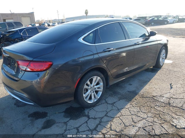 Chrysler 200 Limited 2015 1C3CCCAB1FN685633 Image 4