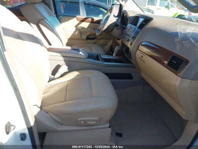 5N1BA0ND2EN613793 Nissan Armada Sl