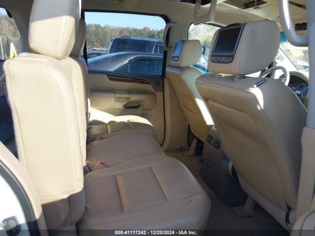 5N1BA0ND2EN613793 Nissan Armada Sl
