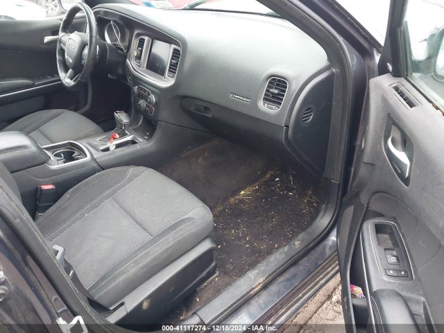 2C3CDXJG2KH533301 Dodge Charger Sxt Awd