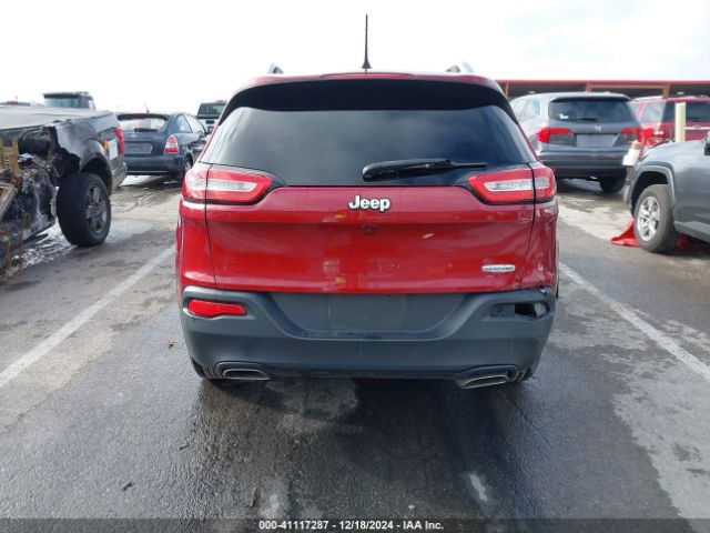 1C4PJLCS1GW239526 Jeep Cherokee Latitude