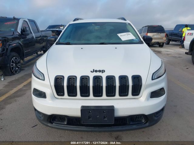 1C4PJLAB8GW336631 Jeep Cherokee Altitude