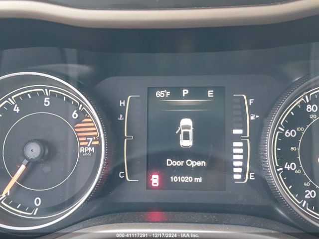 1C4PJLAB8GW336631 Jeep Cherokee Altitude