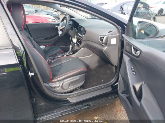 KMHC65LC0KU167593 Hyundai Ioniq Hybrid Blue