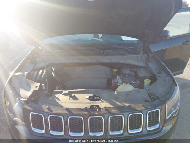 3C4NJCABXJT102530 Jeep Compass Sport Fwd