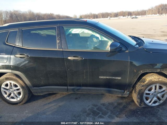 3C4NJCABXJT102530 Jeep Compass Sport Fwd