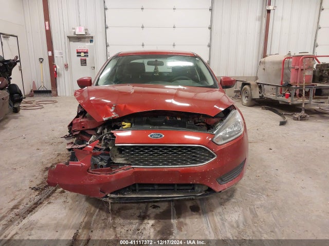 Ford FOCUS SE 2018 1FADP3FEXJL239532 Image 12