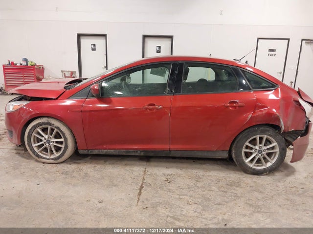 Ford FOCUS SE 2018 1FADP3FEXJL239532 Image 14