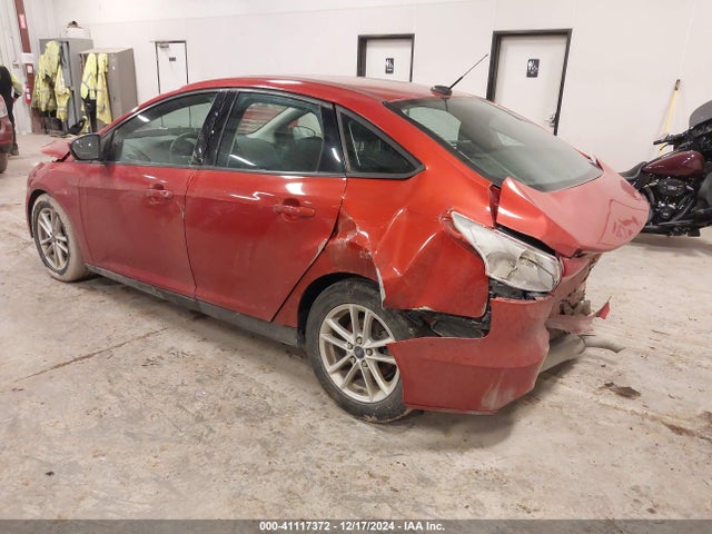 Ford FOCUS SE 2018 1FADP3FEXJL239532 Image 3