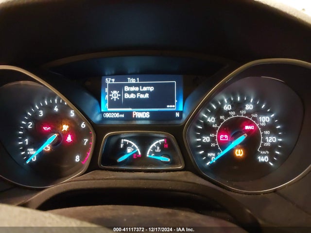 Ford FOCUS SE 2018 1FADP3FEXJL239532 Image 7