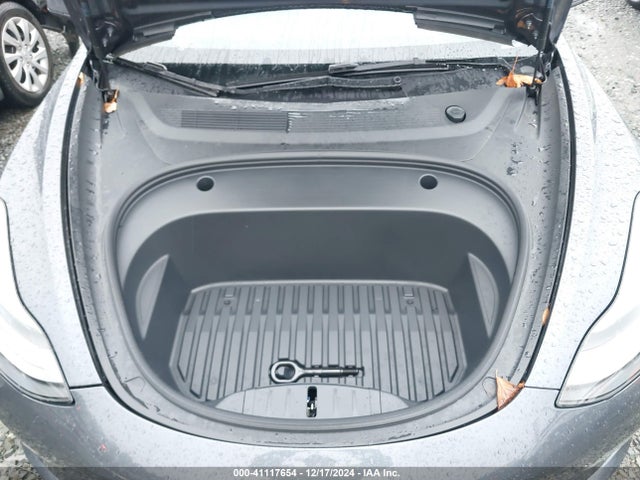 2023 TESLA MODEL 3 5YJ3E1EA2PF619183 Photo 9