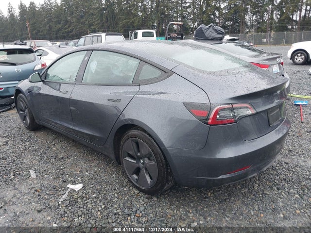 2023 TESLA MODEL 3 5YJ3E1EA2PF619183 Photo 2