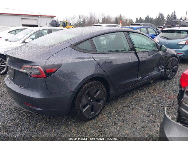 2023 TESLA MODEL 3 5YJ3E1EA2PF619183 Photo 3