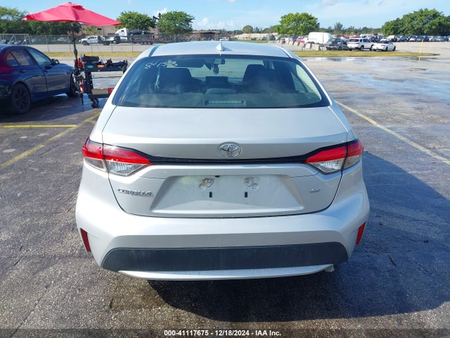 Toyota COROLLA LE 2022 5YFEPMAE0NP368453 Image 16