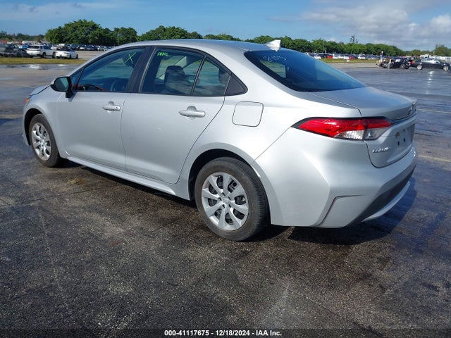 Toyota COROLLA LE 2022 5YFEPMAE0NP368453 Image 3