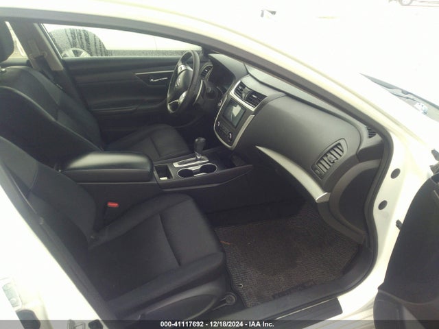 1N4AL3AP6HC472048 Nissan Altima 2.5 Sr