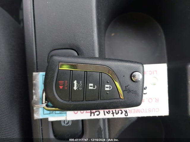 5YFB4MDE7RP150362 Toyota COROLLA LE