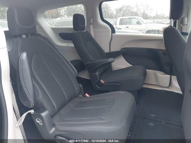Chrysler Voyager Lx 2022 2C4RC1CG2NR208813 Image 8