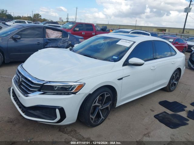 1VWMA7A37LC010668 Volkswagen Passat 2.0t R-line