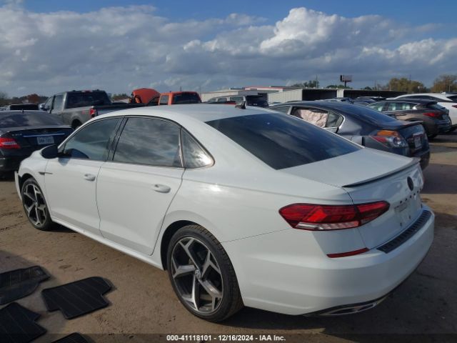1VWMA7A37LC010668 Volkswagen Passat 2.0t R-line