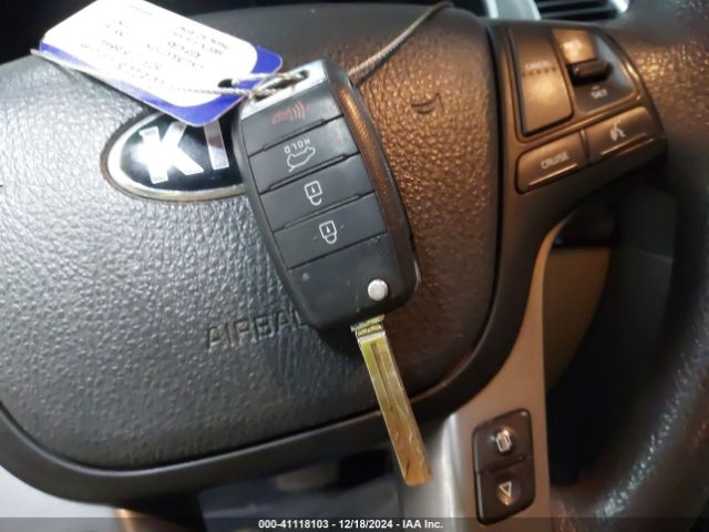 5XYKT3A67FG660012 KIA SORENTO LX