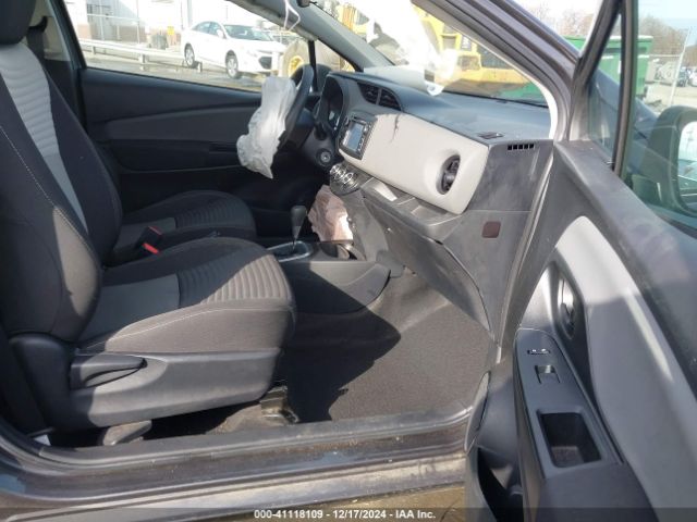 VNKJTUD34JA086715 Toyota YARIS L