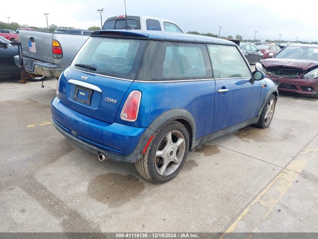 2006 MINI COOPER WMWRC335X6TK65049 Photo 3