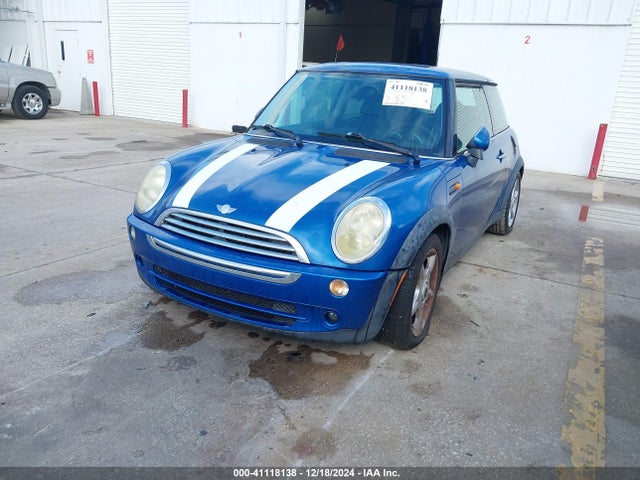 2006 MINI COOPER WMWRC335X6TK65049 Photo 5