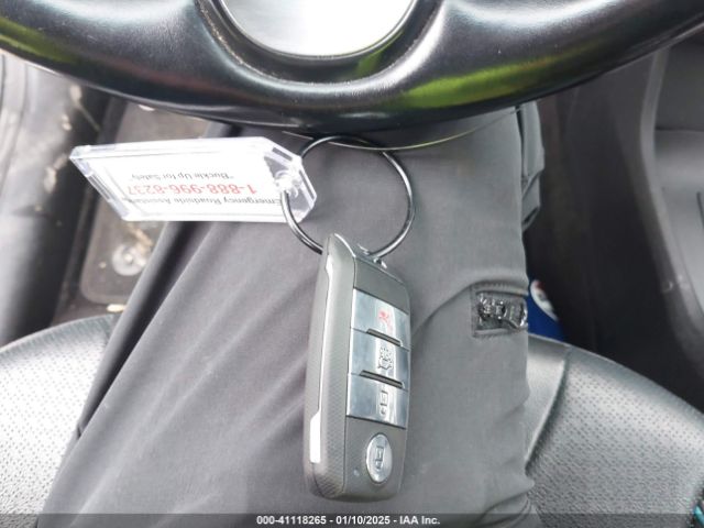 KNDCE3LG8L5067381 KIA Niro Ev Ex Premium