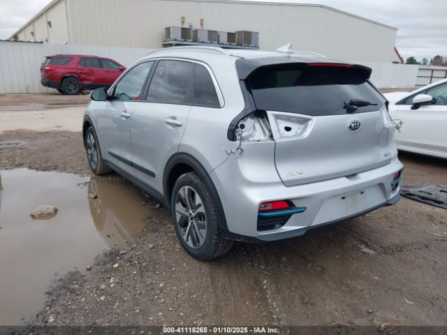 KNDCE3LG8L5067381 KIA Niro Ev Ex Premium