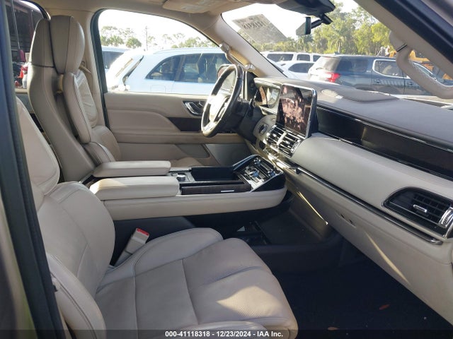2018 LINCOLN NAVIGATOR 5LMJJ2LT5JEL13125 Photo 4