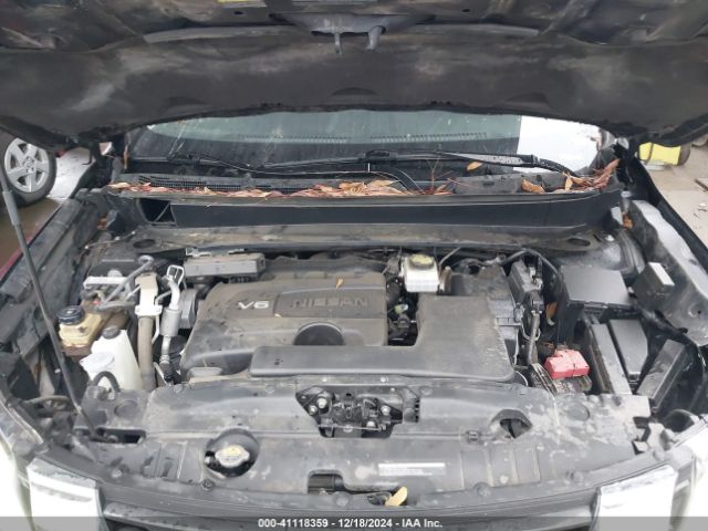 5N1DR2MM4JC637677 Nissan Pathfinder Sl