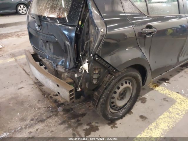 JTDKDTB36E1059612 Toyota Prius C Two