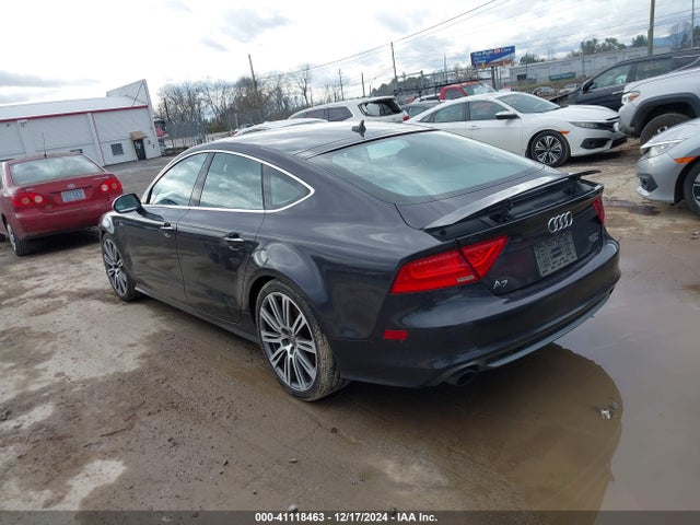 2012 AUDI A7 WAU2GAFCXCN125779 Photo 2