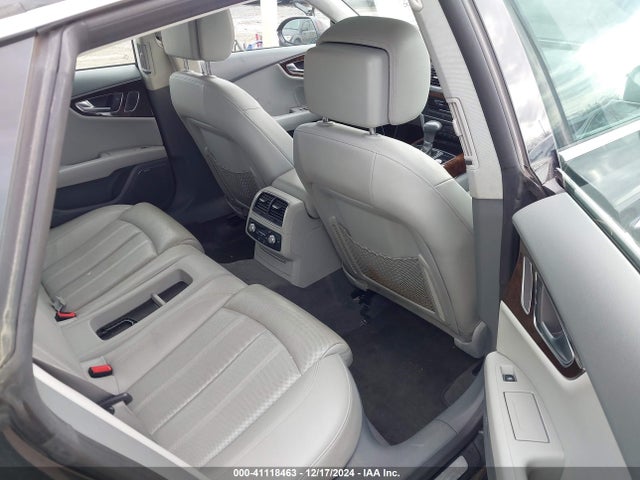 2012 AUDI A7 WAU2GAFCXCN125779 Photo 7