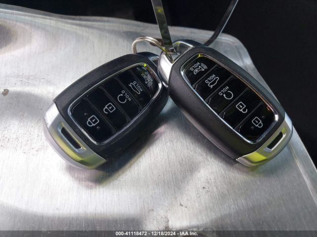 KMHLN4AJ8PU076013 Hyundai Elantra Hybrid Limited