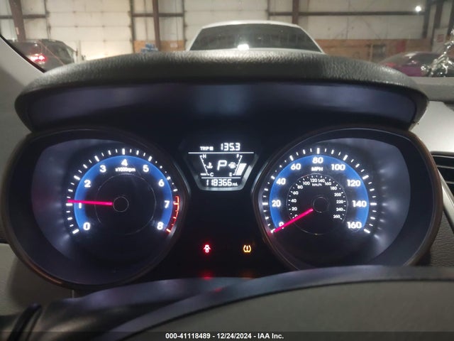 5NPDH4AEXGH700438 Hyundai ELANTRA SE