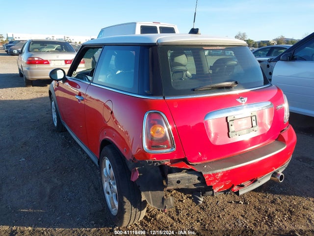2007 MINI COOPER WMWMF33557TT57821 Photo 5