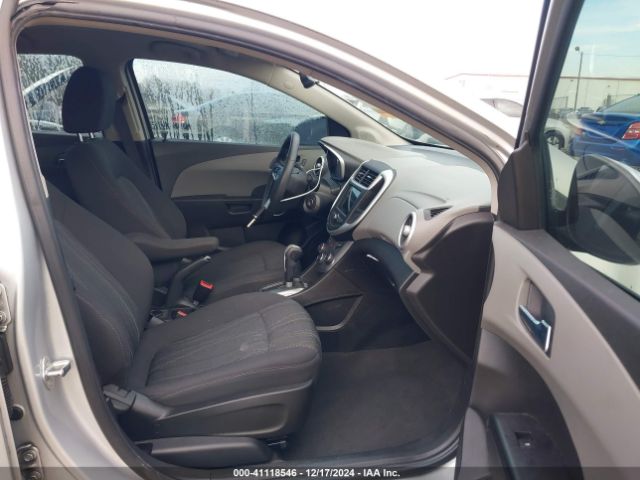 1G1JD5SH5J4127273 Chevrolet Sonic Lt Auto
